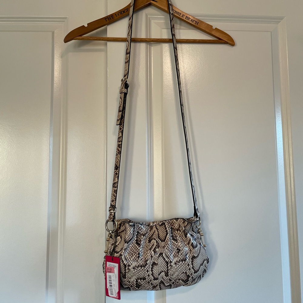 NWT Vince Camuto Black/Cream Leather Crossbody Purse